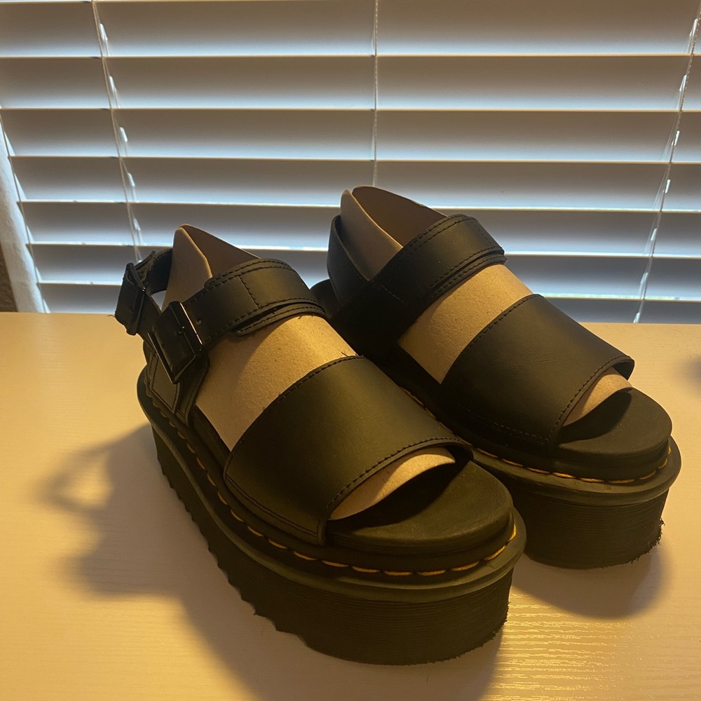 Black Platform Sandals